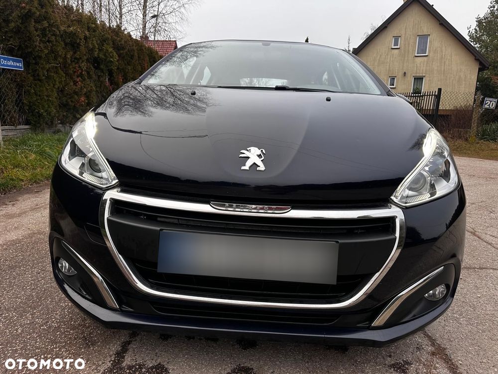 Peugeot 208 - 7