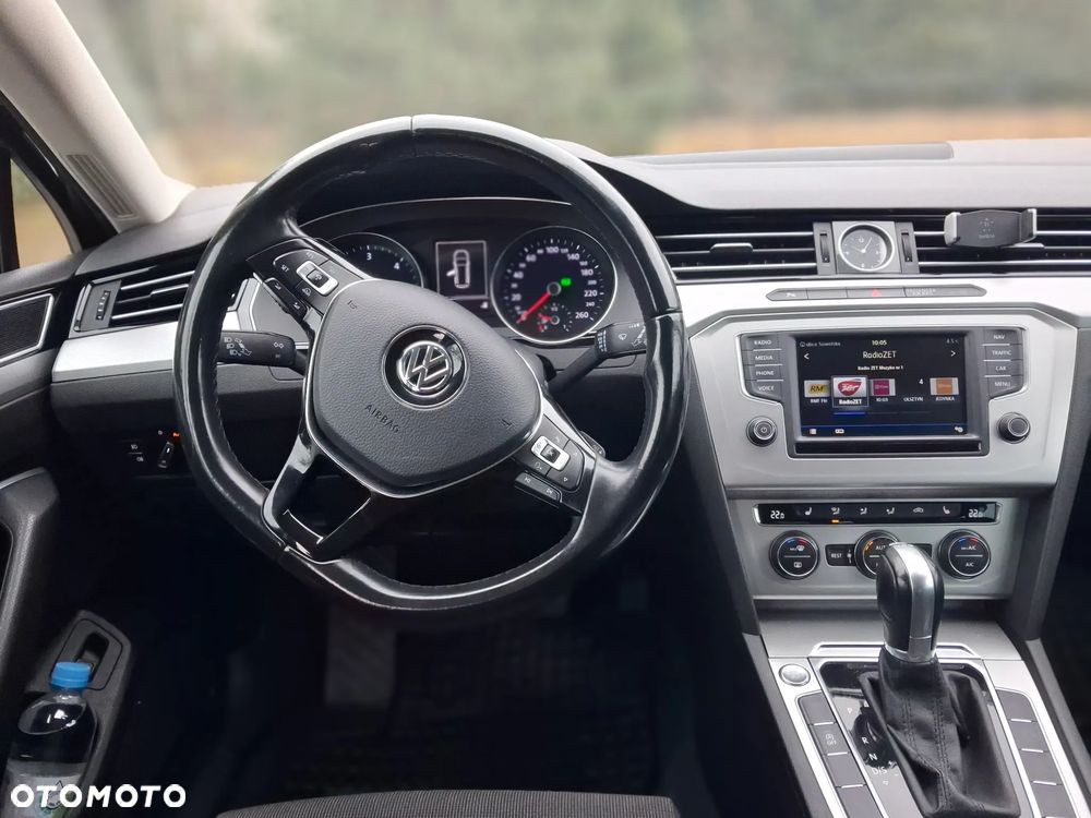 Volkswagen Passat 2.0 TDI (BlueMotion Technology) DSG Highline - 11