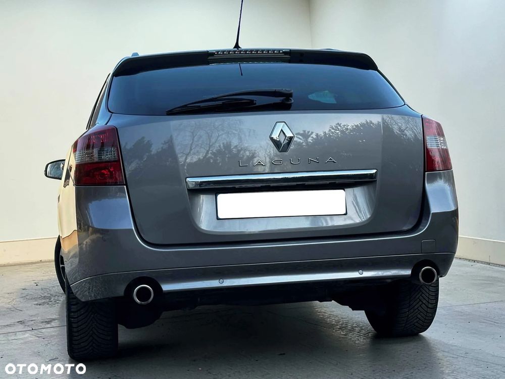 Renault Laguna - 12