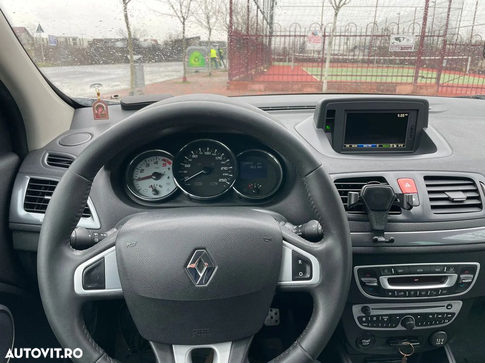 Renault Megane 1.5 dCi Dynamique - 3