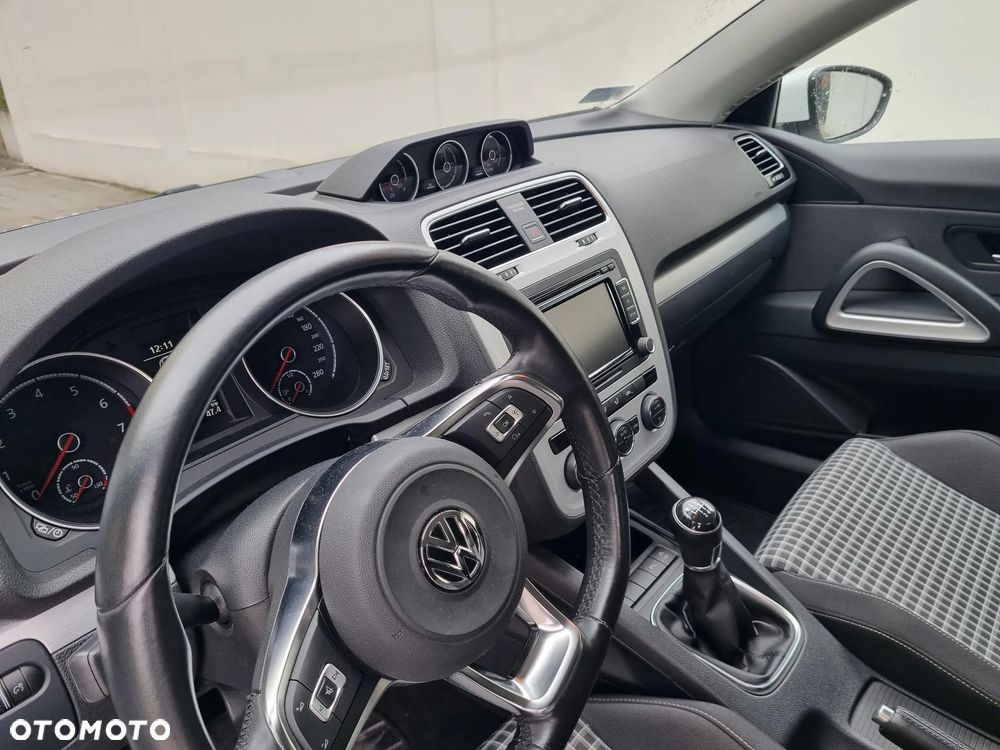 Volkswagen Scirocco 1.4 TSI BMT - 9