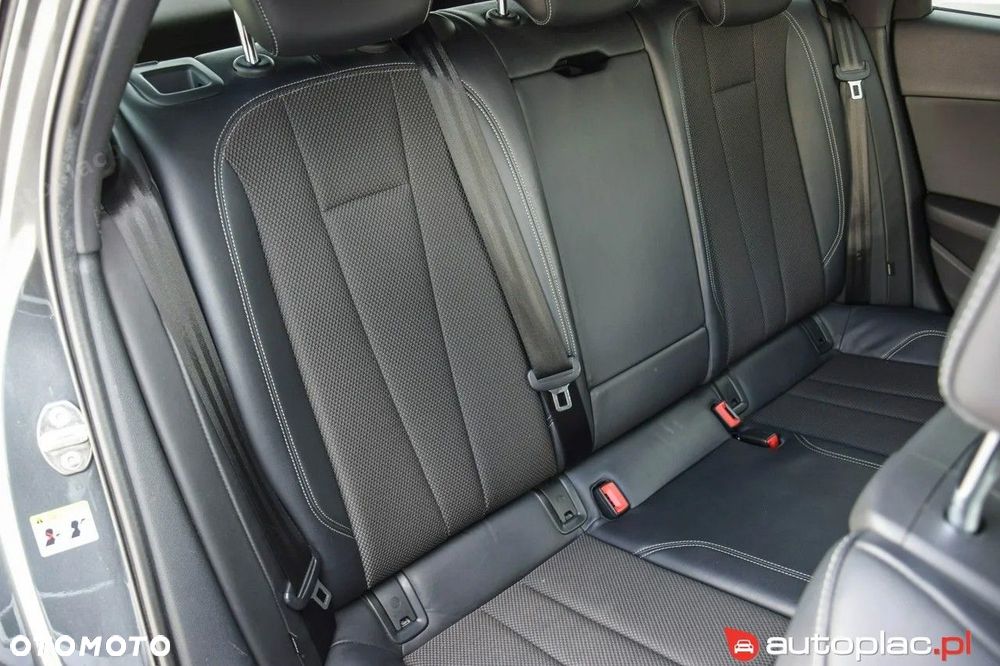 Audi A4 Avant 2.0 TDI Quattro Sport S tronic - 31