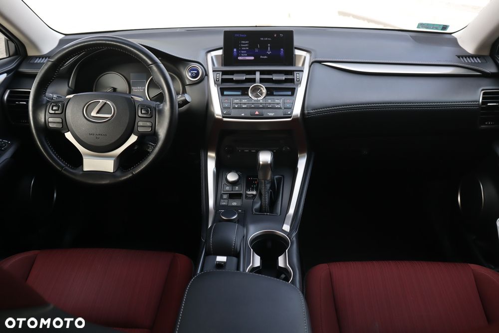 Lexus NX 300h Comfort AWD - 14