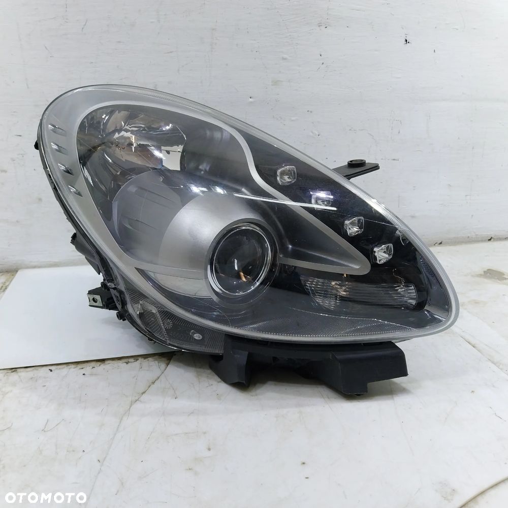 Lampa prawa Alfa Romeo 00505465650 SOCZEWKA LED EU