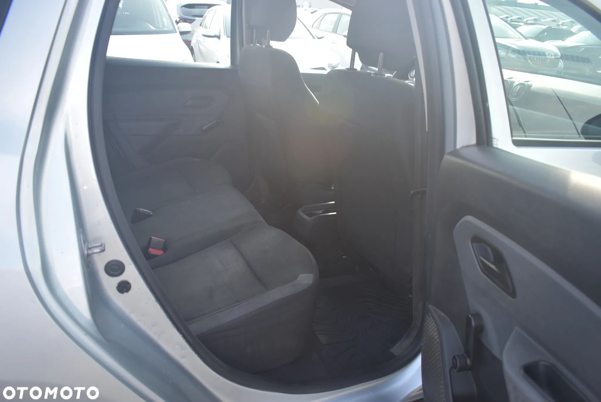 Dacia Duster 1.5 Blue dCi Essential 4WD - 15