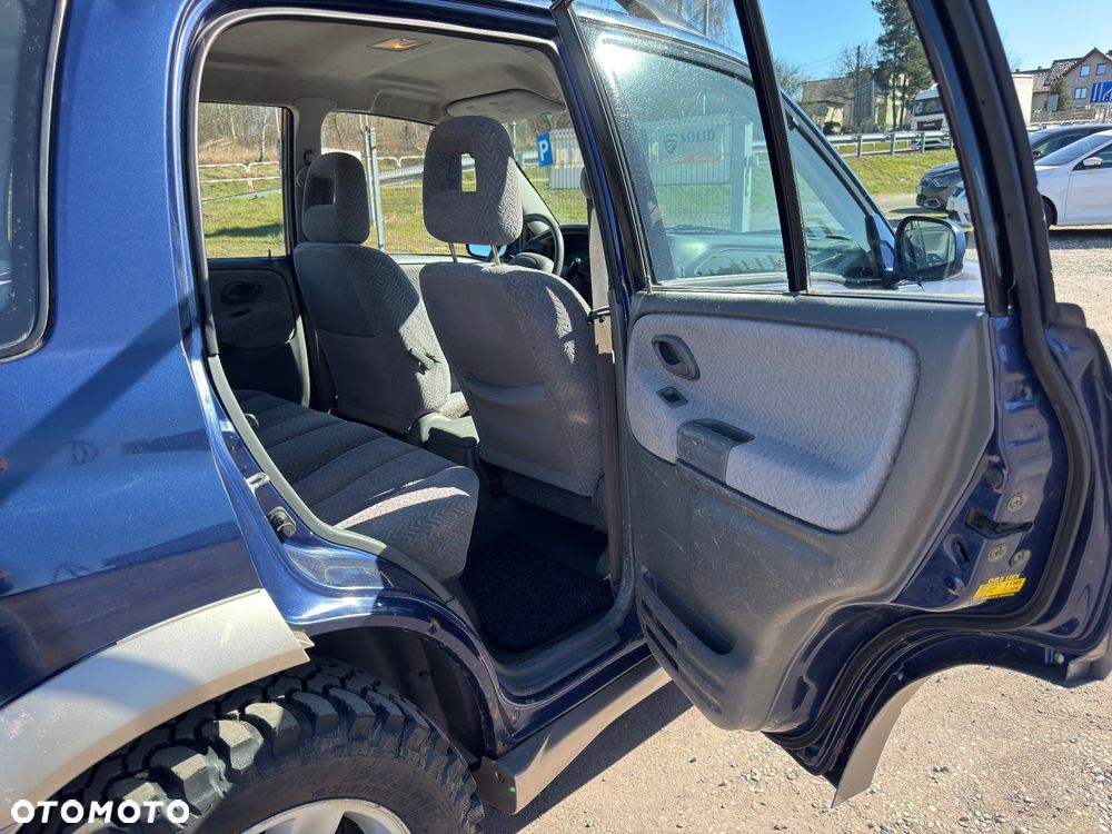 Suzuki Grand Vitara 2.0 TD Comfort - 22