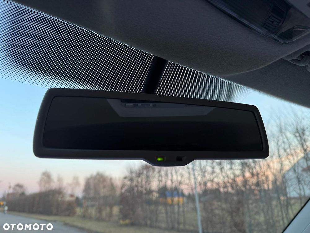 Volkswagen TRANSPORTER T5 L2H1 LIFT DŁUGI Klima Navi Dubel Kabina 6os Brygadówka Hak - 19