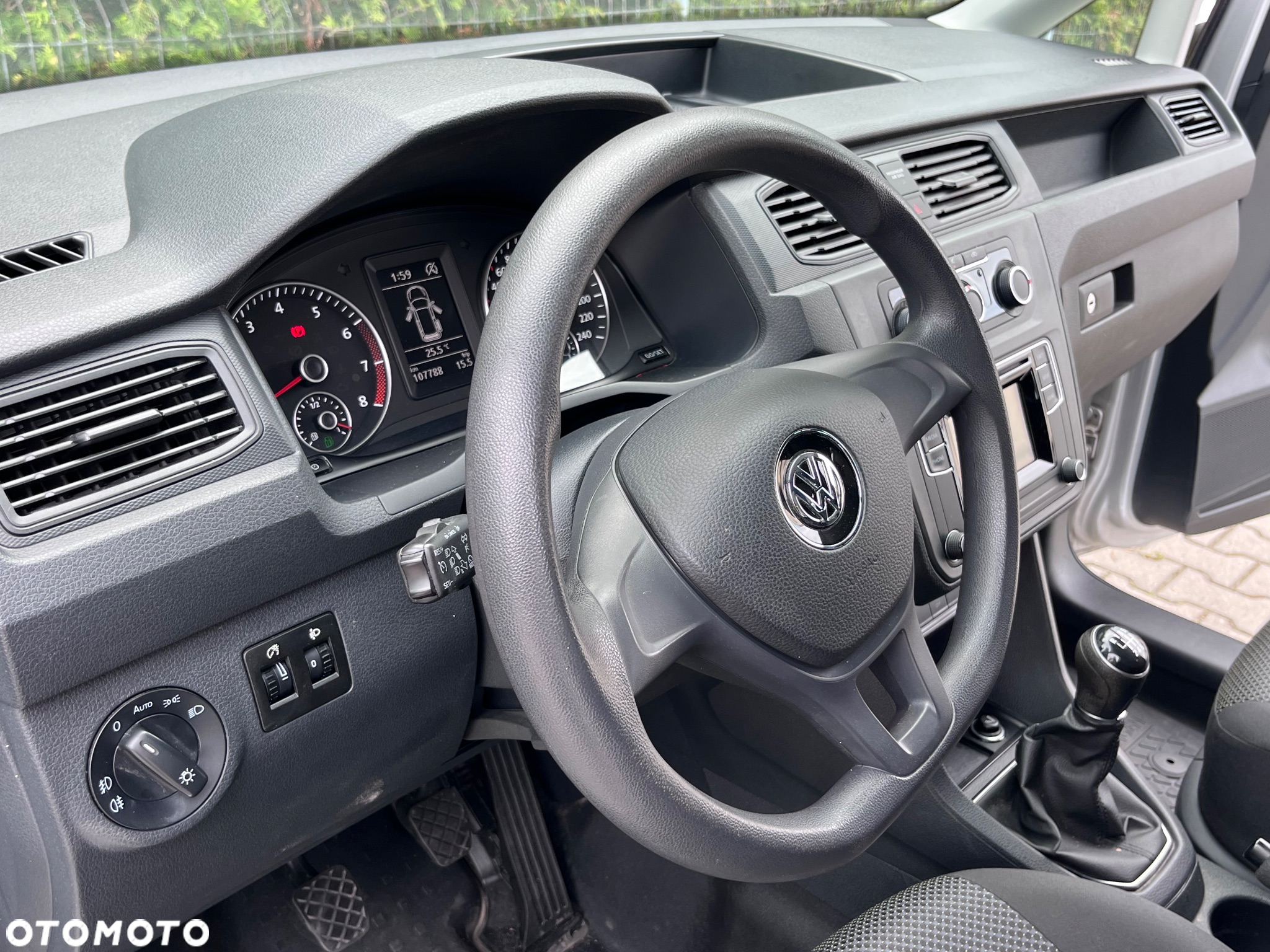 Volkswagen Caddy - 17