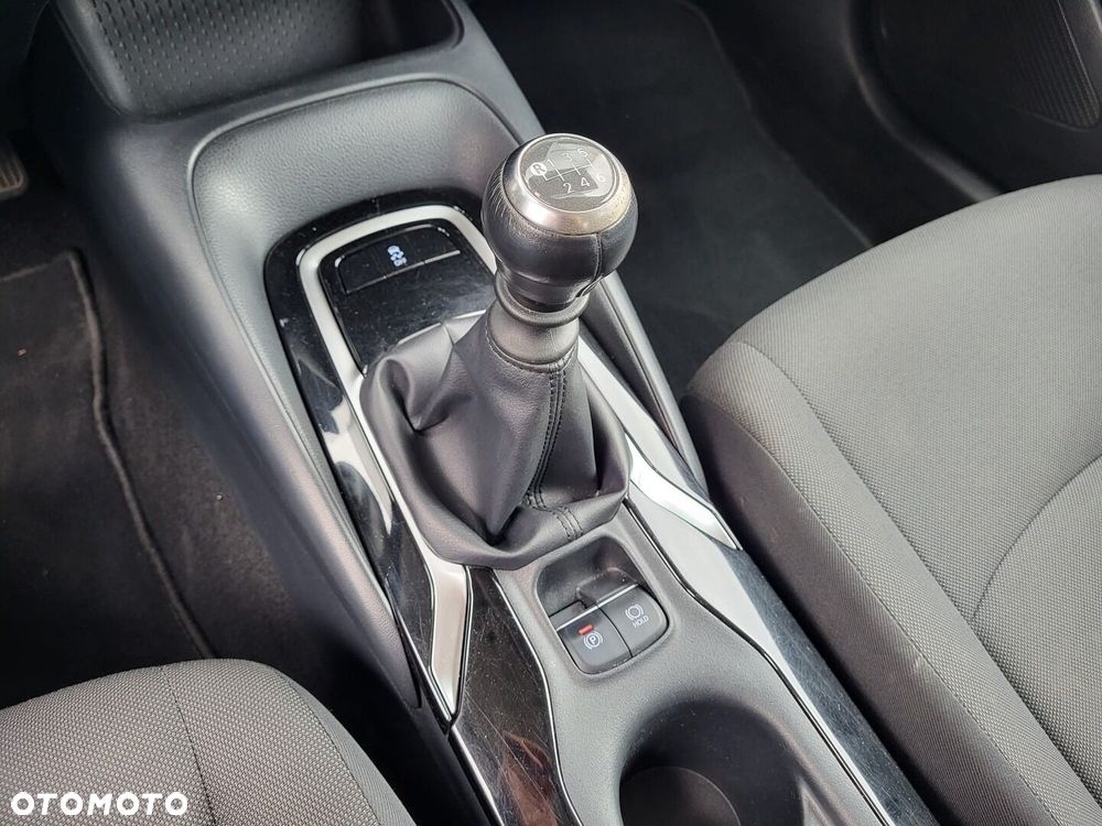 Toyota Corolla 1.6 Comfort - 19