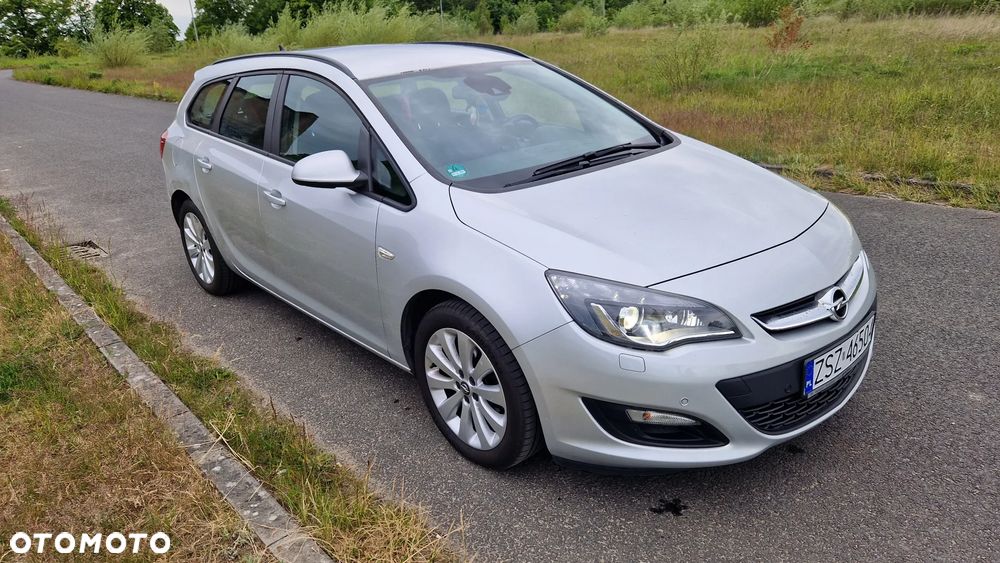 Opel Astra 1.4 Turbo - 4
