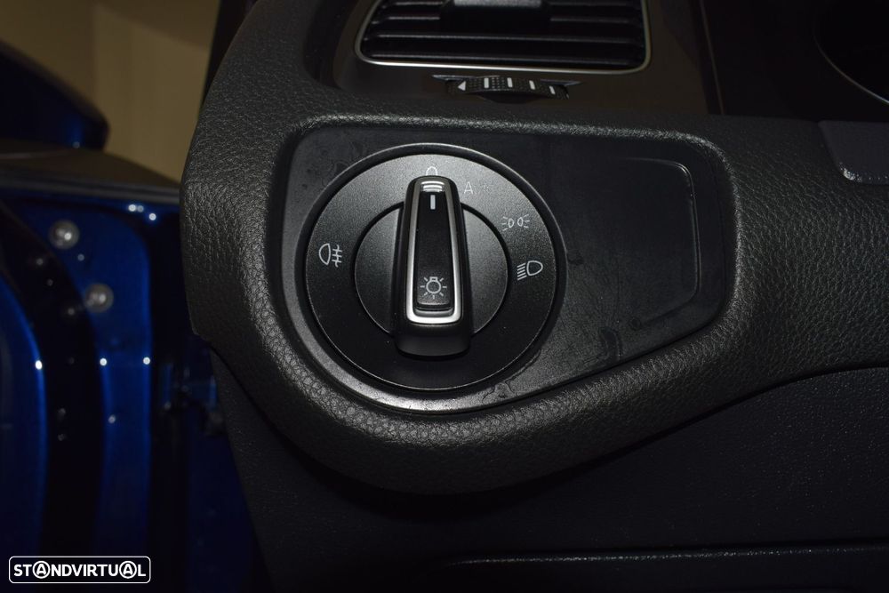 VW Golf Variant 1.6 TDi R-Line DSG - 8