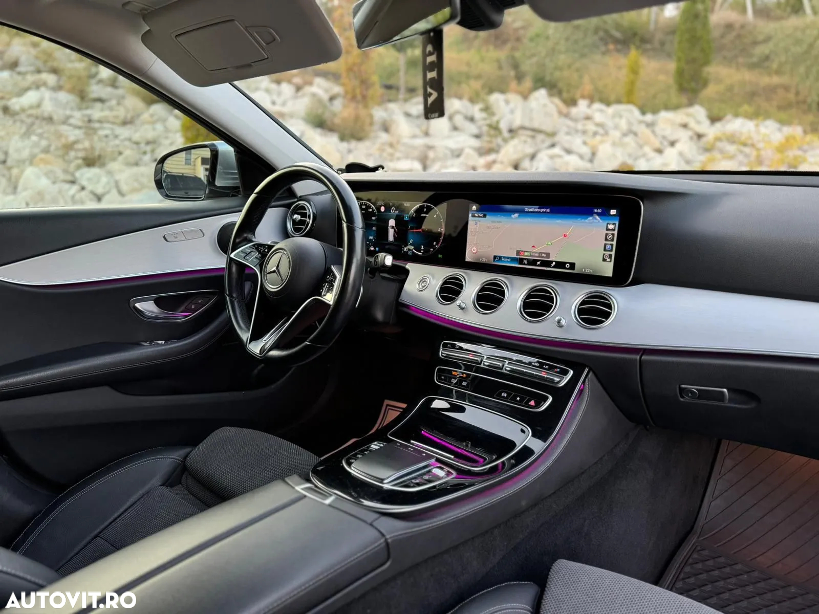 Mercedes-Benz E - 10