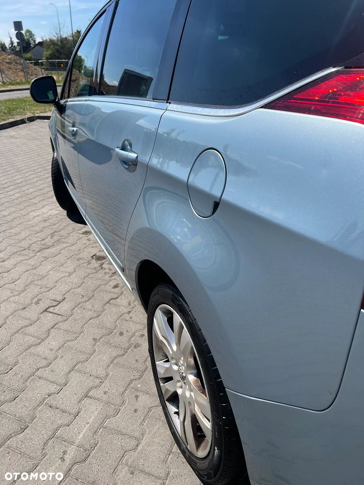 Peugeot 5008 1.6 THP Premium + - 17