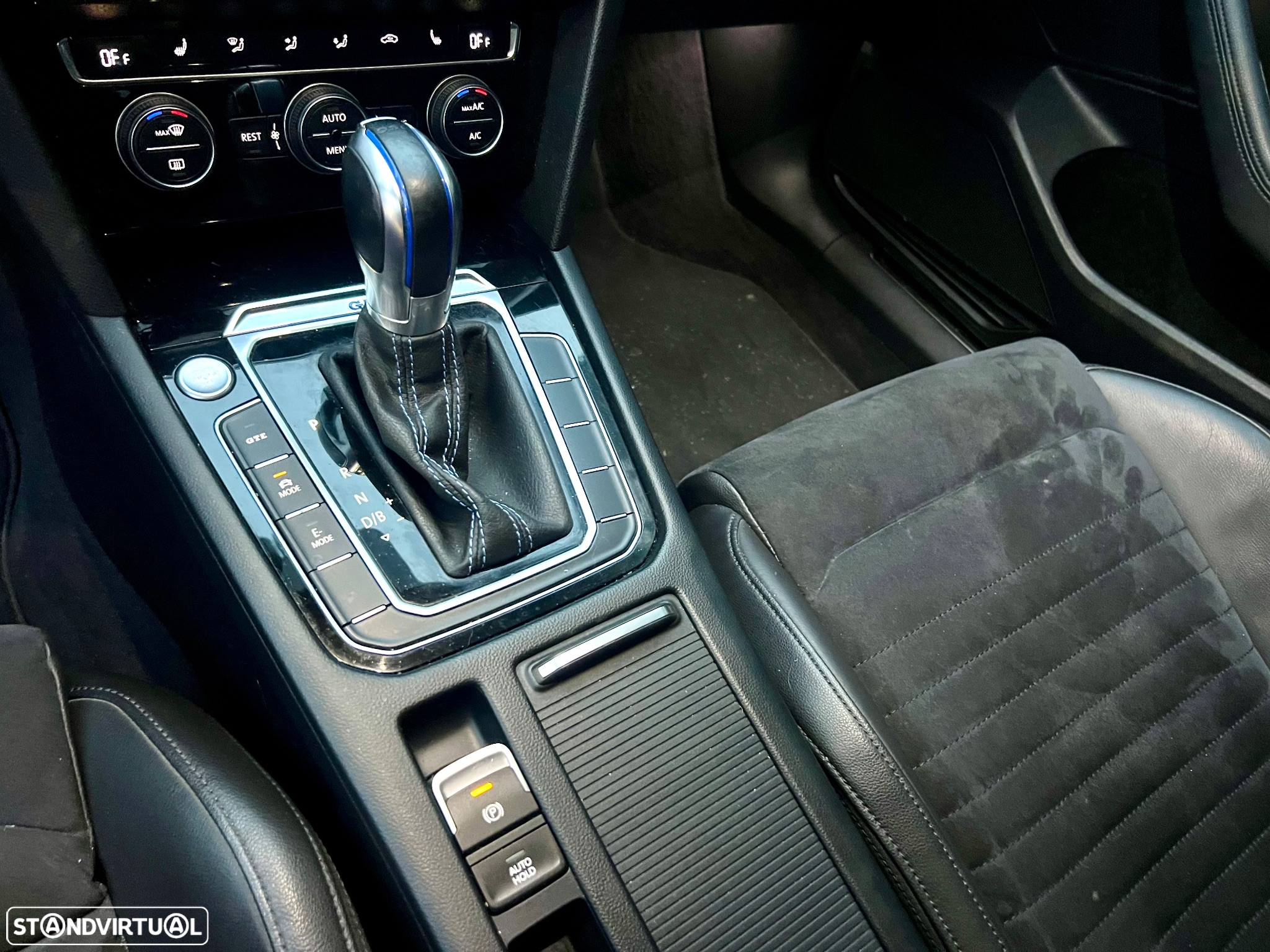 VW Passat 1.4 TSI GTE Plug-in - 12