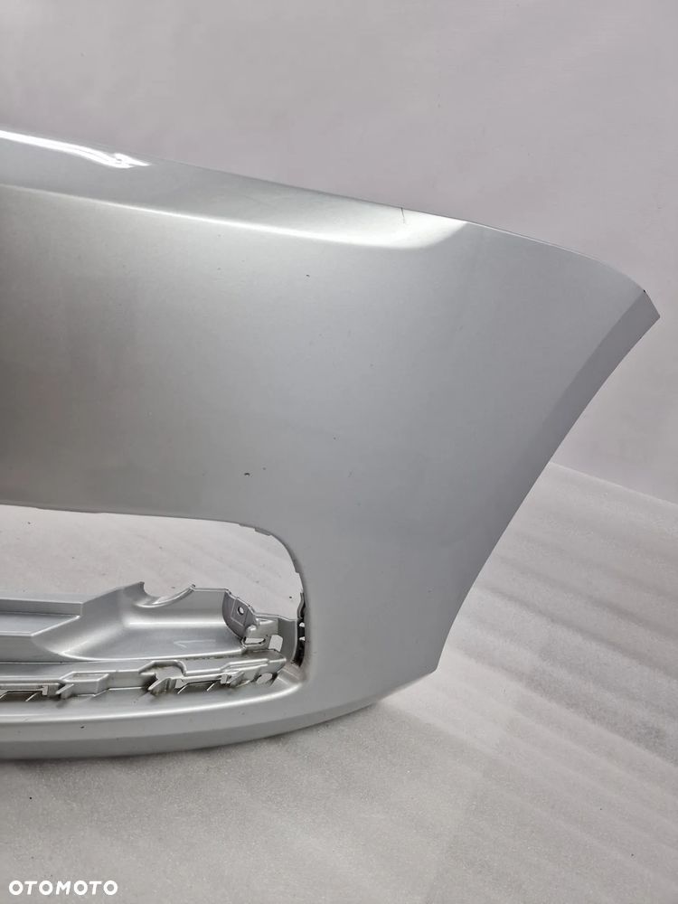 VW PASSAT B7 3AA 10- ZDERZAK PRZEDNI PRZÓD , ŁADNY , SREBRNY METALIK , BEZ SPRYSKÓW I PDC , NR AUKCJI NZ846 - 14