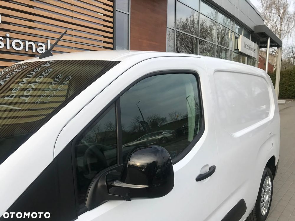 Toyota Proace City - 3