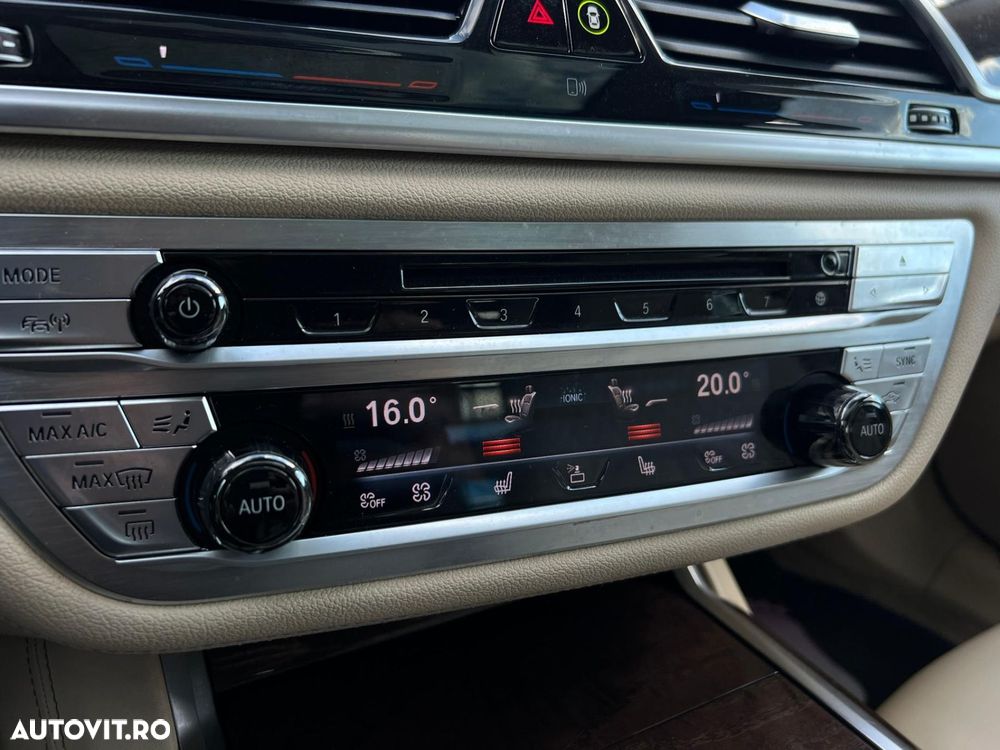 BMW Seria 7 730d xDrive - 22
