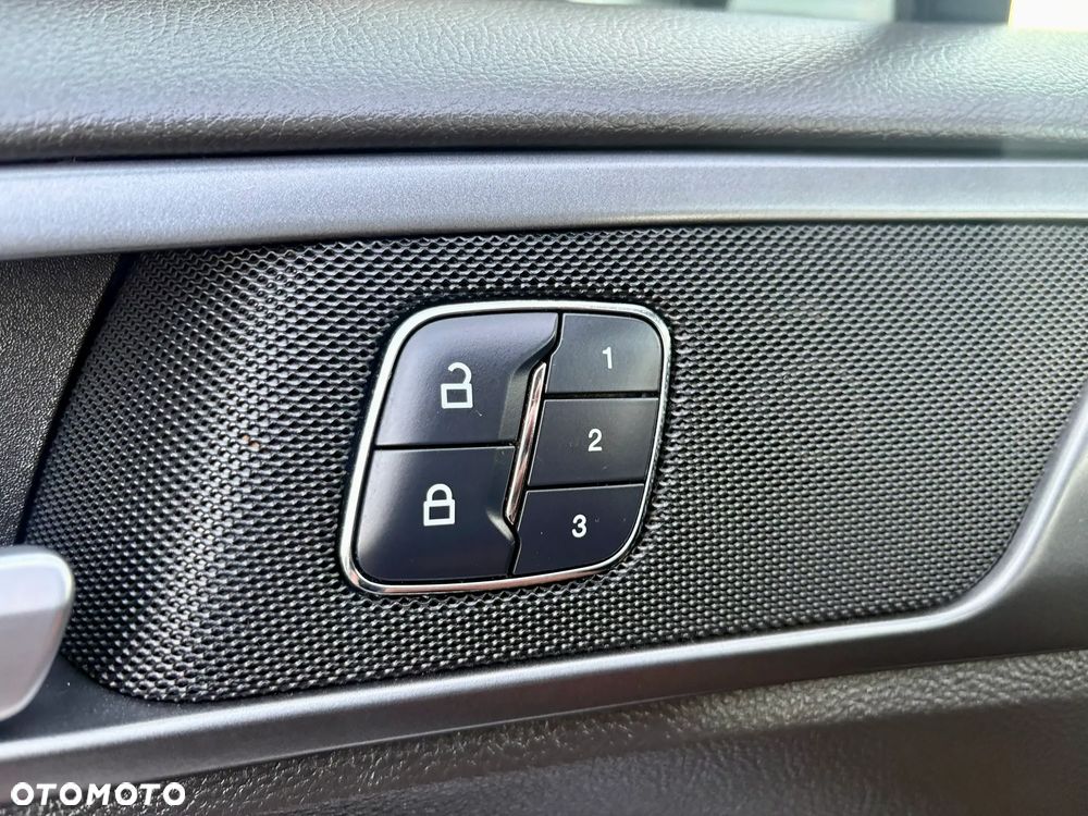 Ford Mondeo 1.5 EcoBoost STart-Stopp Autom Titanium - 12