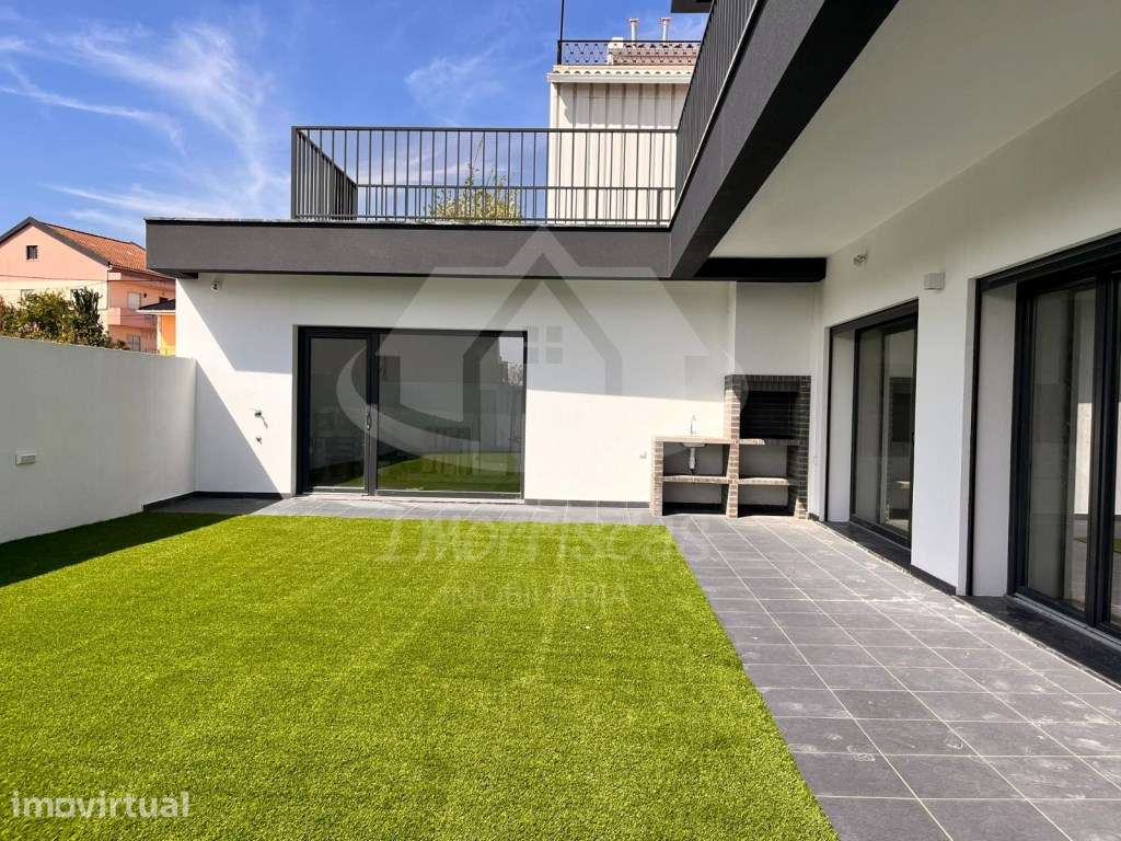 Moradia T3+1 na Portela de Azóia, em Santa Iria de Azóia - Grande imagem: 5/50