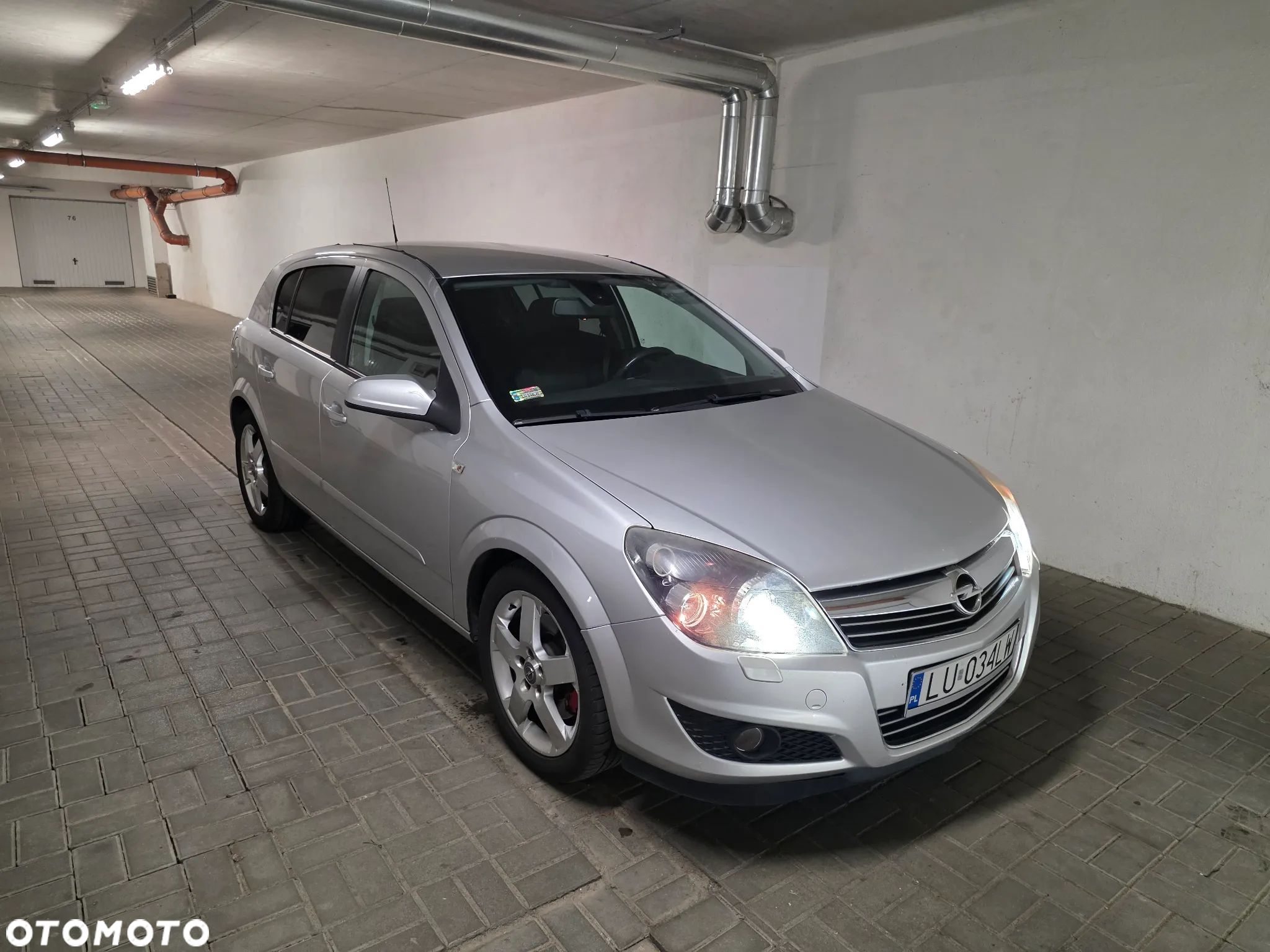 Opel Astra 2.0 Turbo Sport - 1
