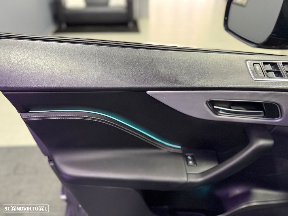 Jaguar F-Pace 20d Aut. R-Sport - 26