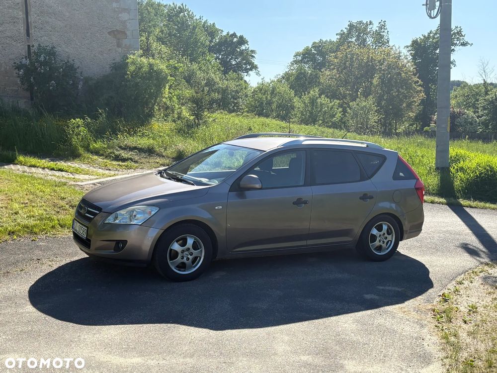 Kia Ceed 1.4 Comfort - 2