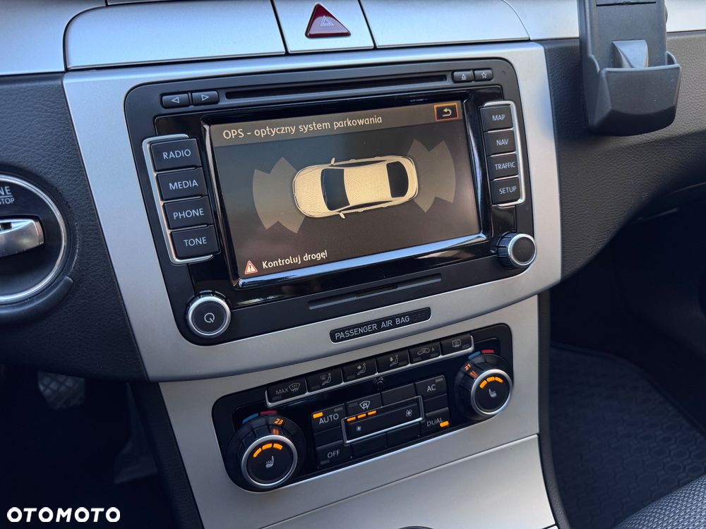 Volkswagen Passat CC 2.0 TDI BlueMotion Technology Exclusive - 25