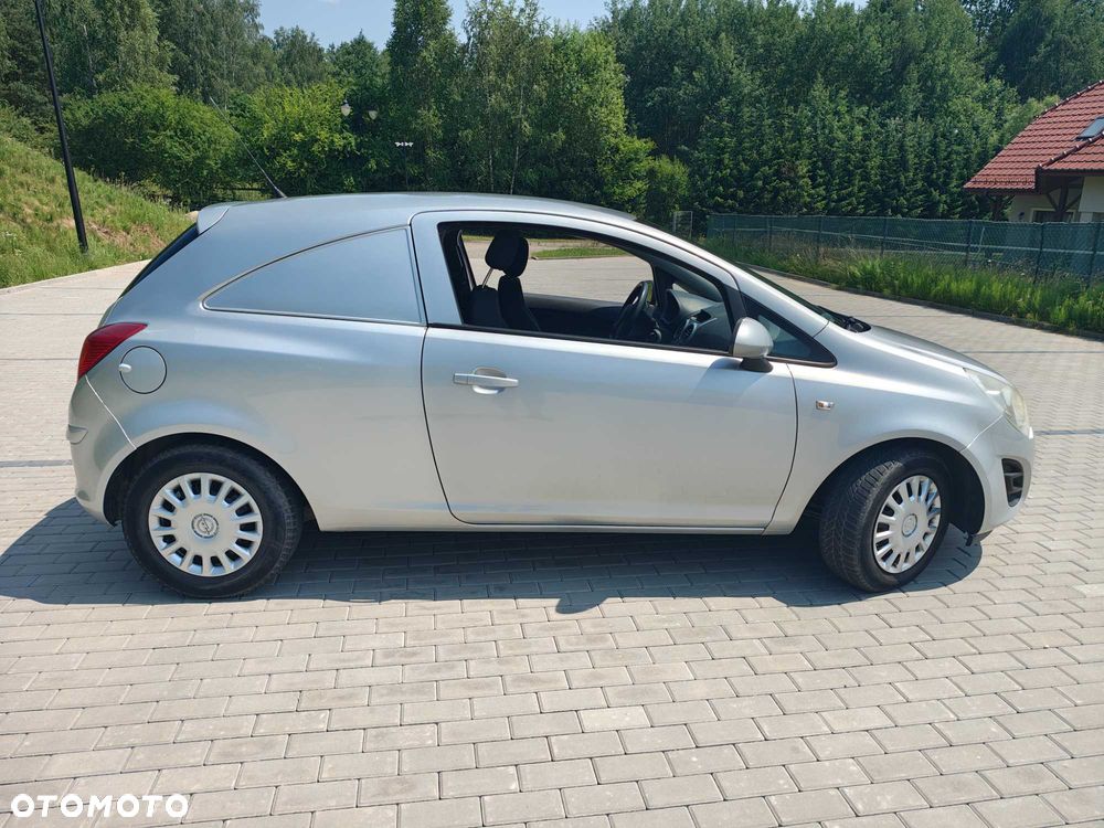 Opel Corsa - 3