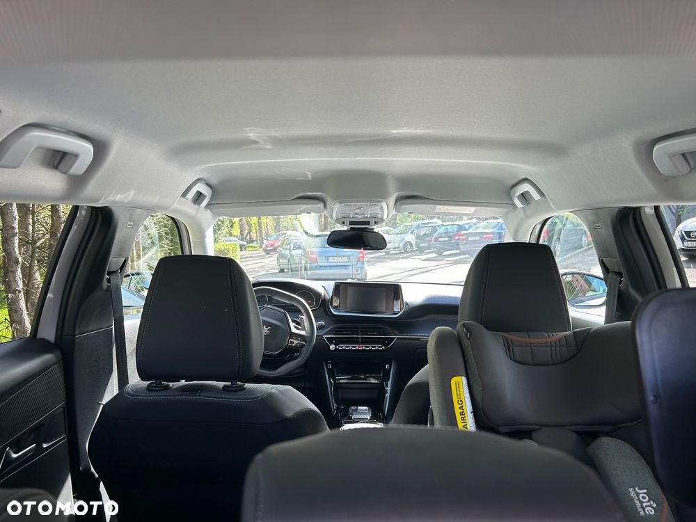 Peugeot 2008 1.2 Pure Tech GPF Allure S&S EAT6 - 5