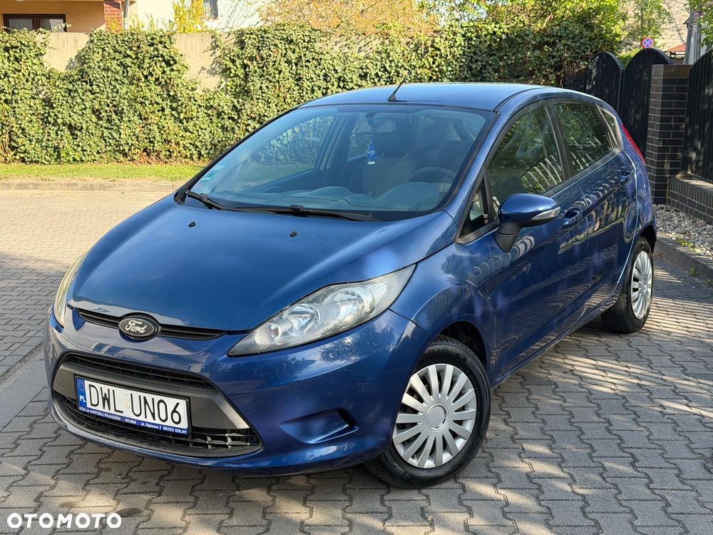 Ford Fiesta 1.25 Ambiente EU5 - 1