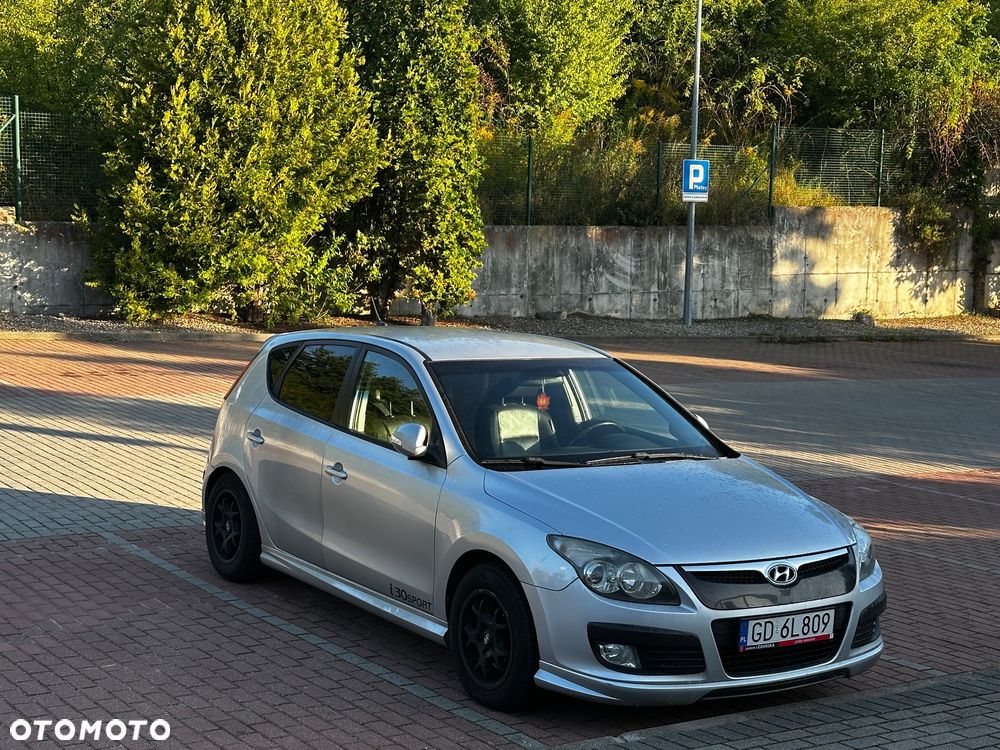 Hyundai i30 1.6 CRDi Comfort World Cup - 10