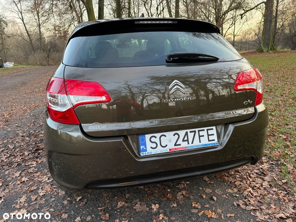 Citroën C4 VTi 95 Attraction - 8