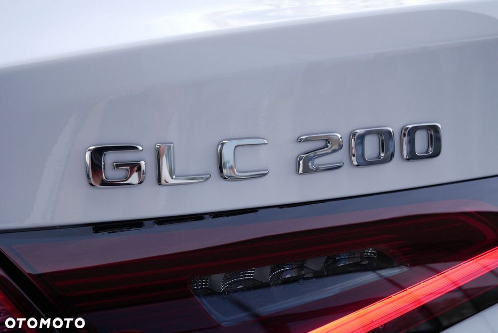 Mercedes-Benz GLC - 27