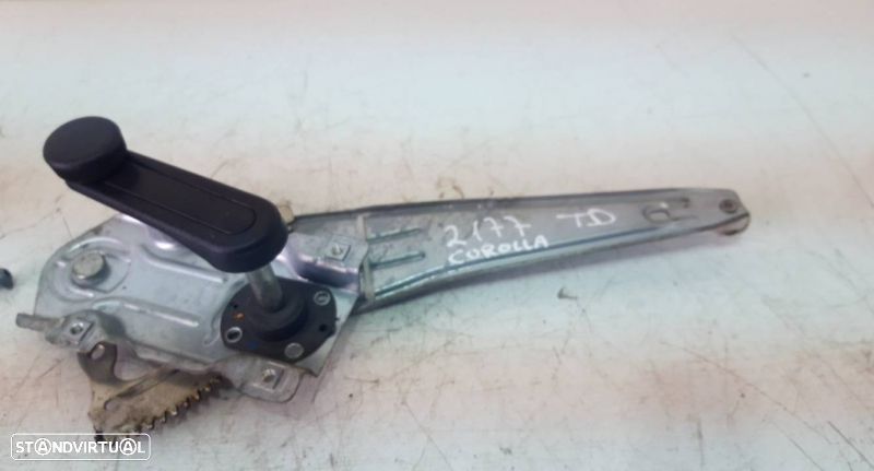 Elevador Manual Tras Dto Toyota Corolla (_E12_) - 1