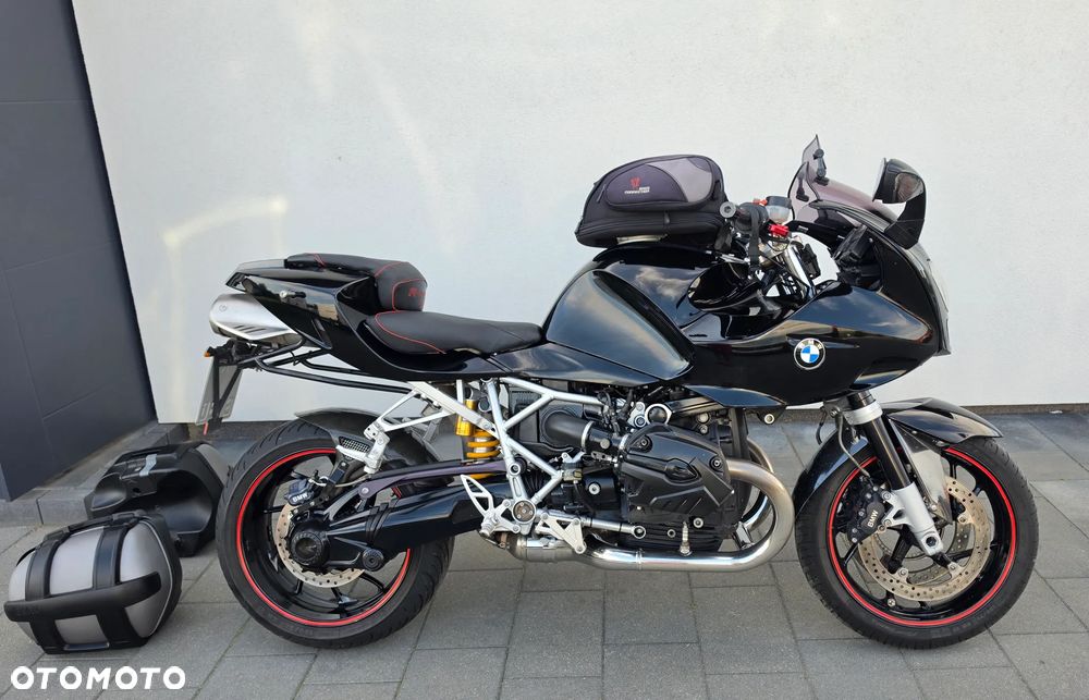 BMW R - 9