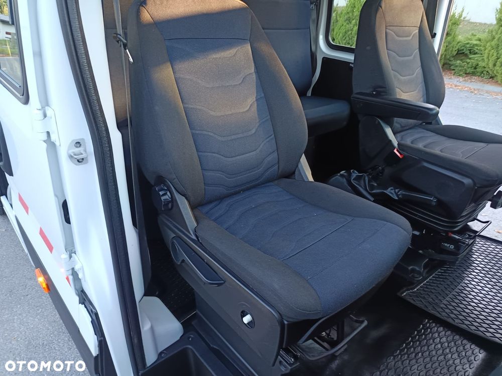 Iveco Daily 35C14 2300cm3 wywrotka kiper dubel doka - 17
