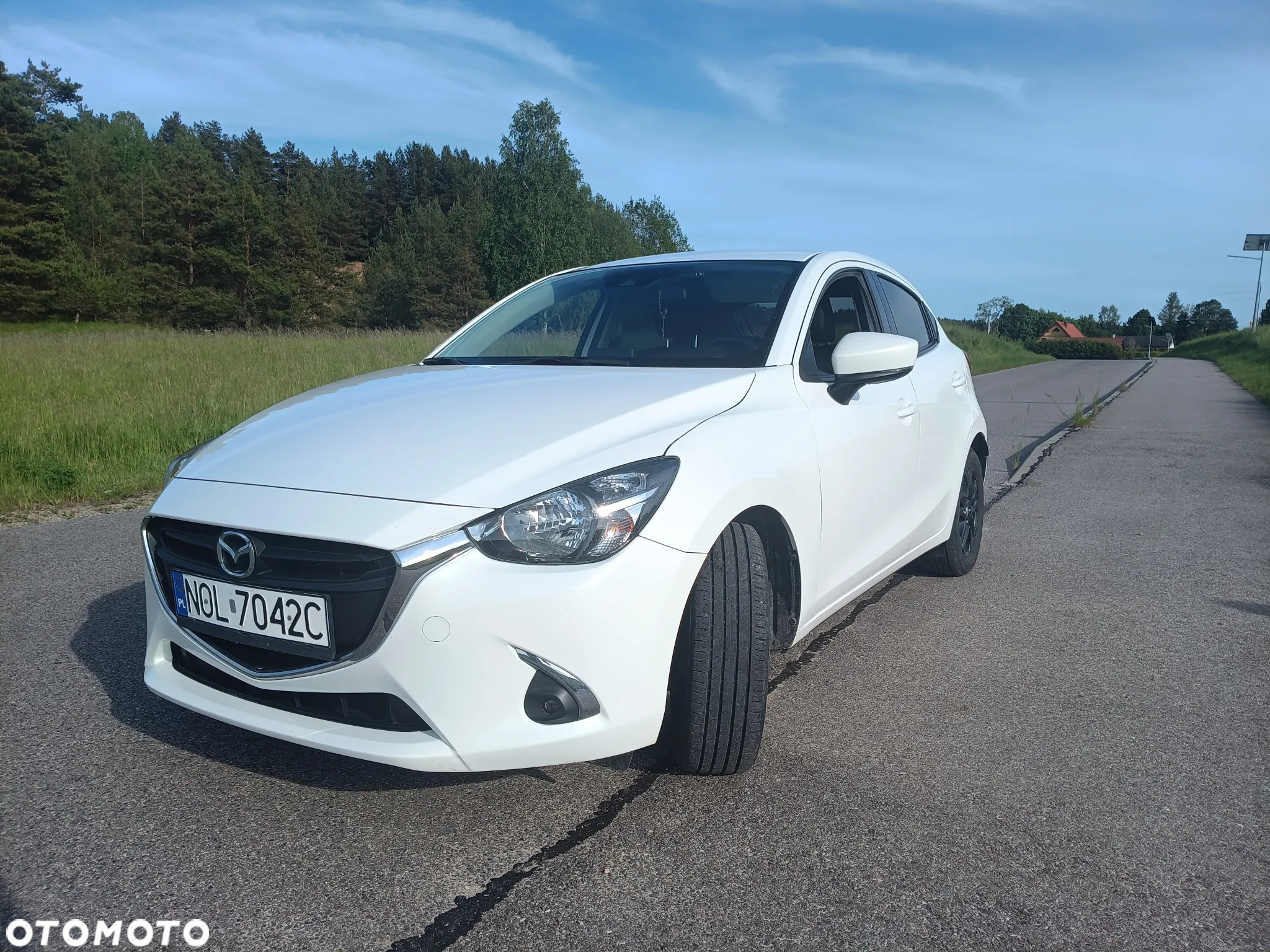Mazda 2 - 3