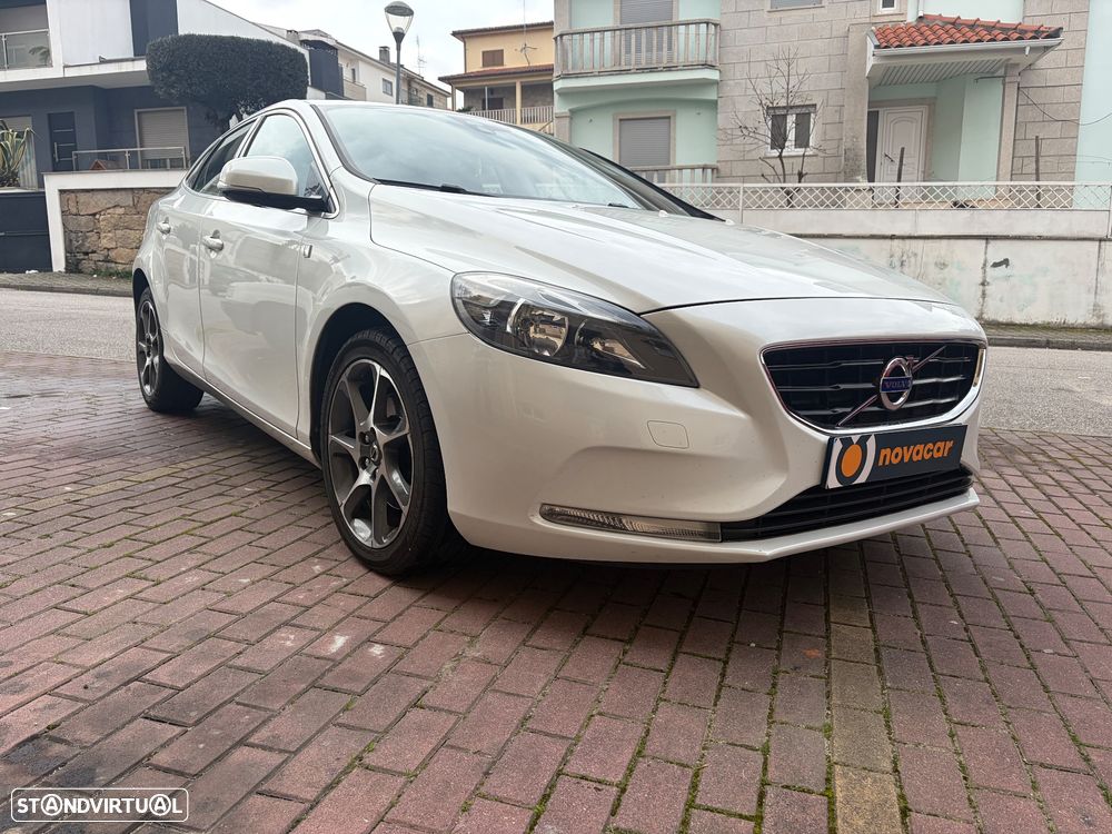 Volvo V40 D2 Ocean Race - 8