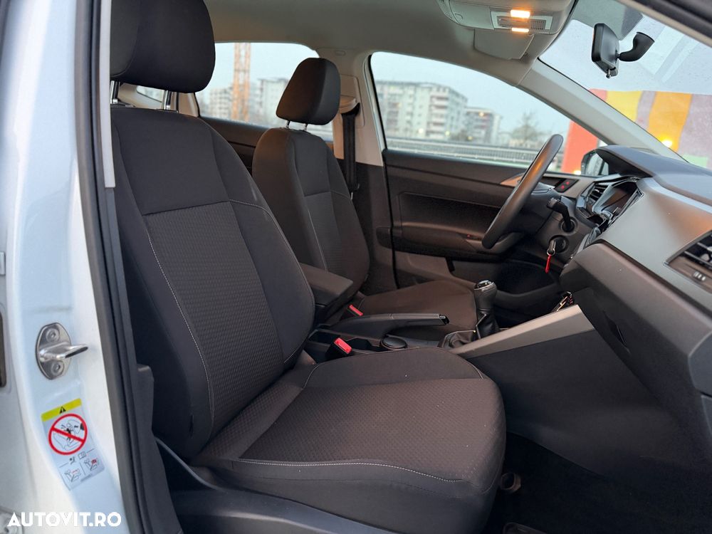 Volkswagen Polo 1.6 TDI Comfortline - 24