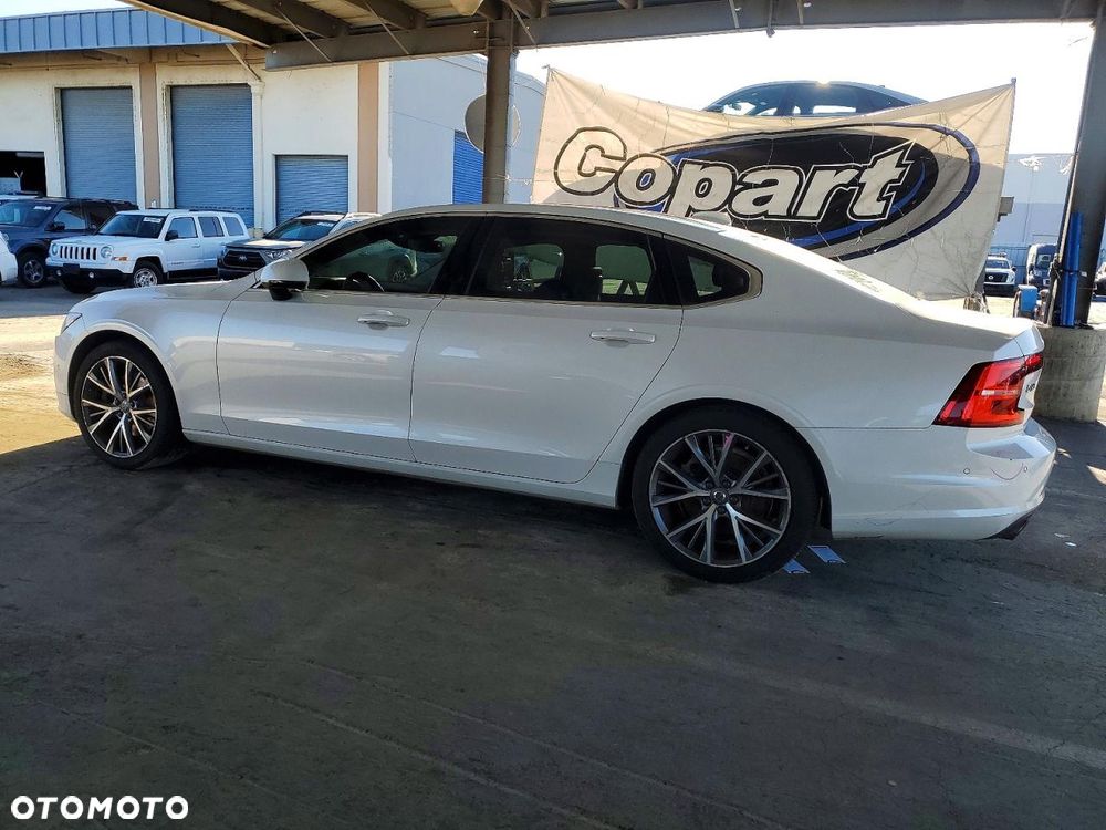 Volvo S90 T5 Geartronic Momentum - 2