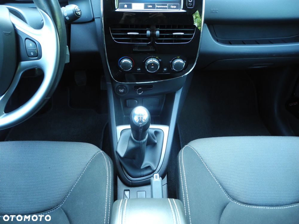 Renault Clio - 12