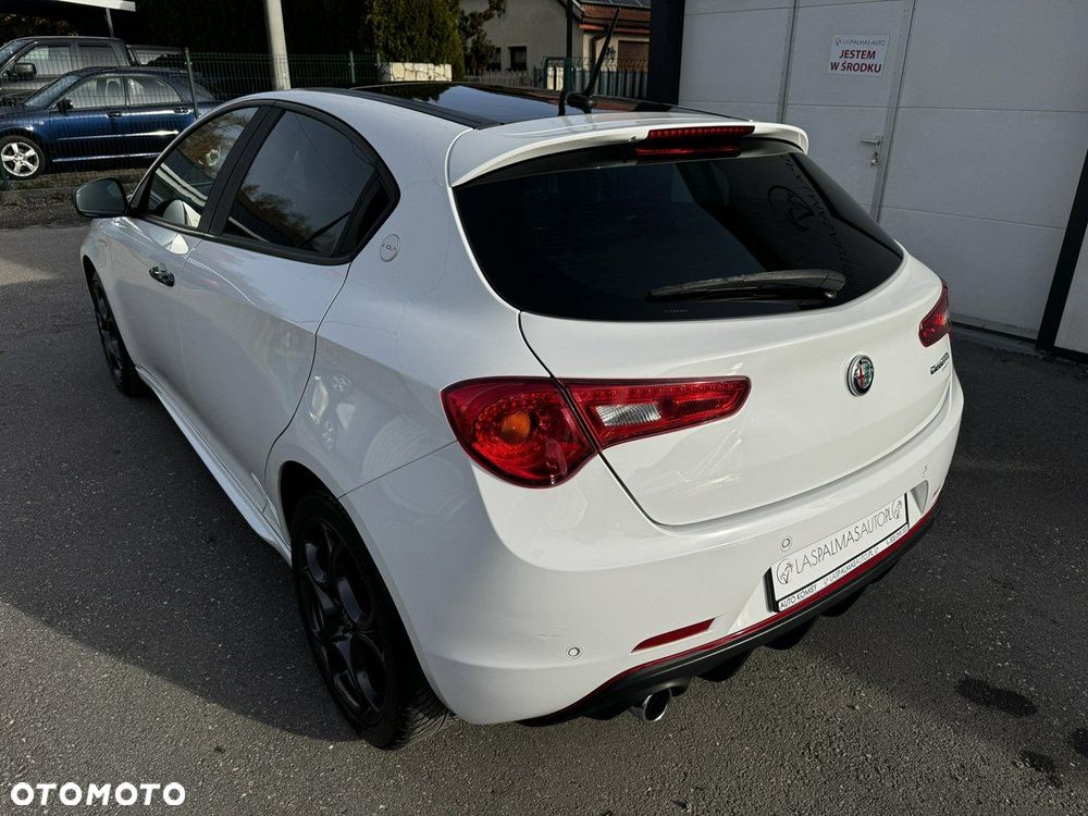 Alfa Romeo Giulietta - 9