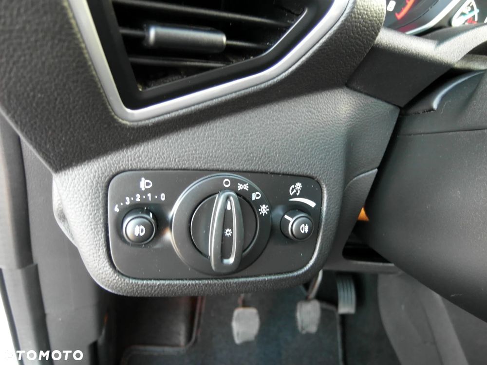 Ford Kuga - 29