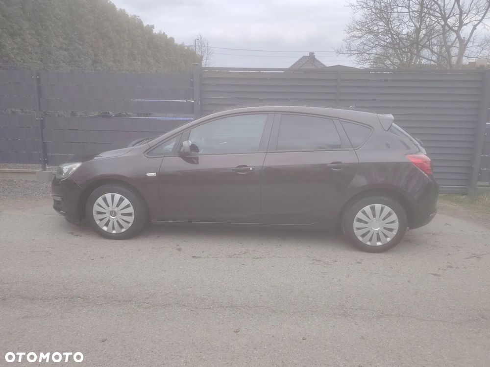 Opel Astra 1.4 Essentia - 5