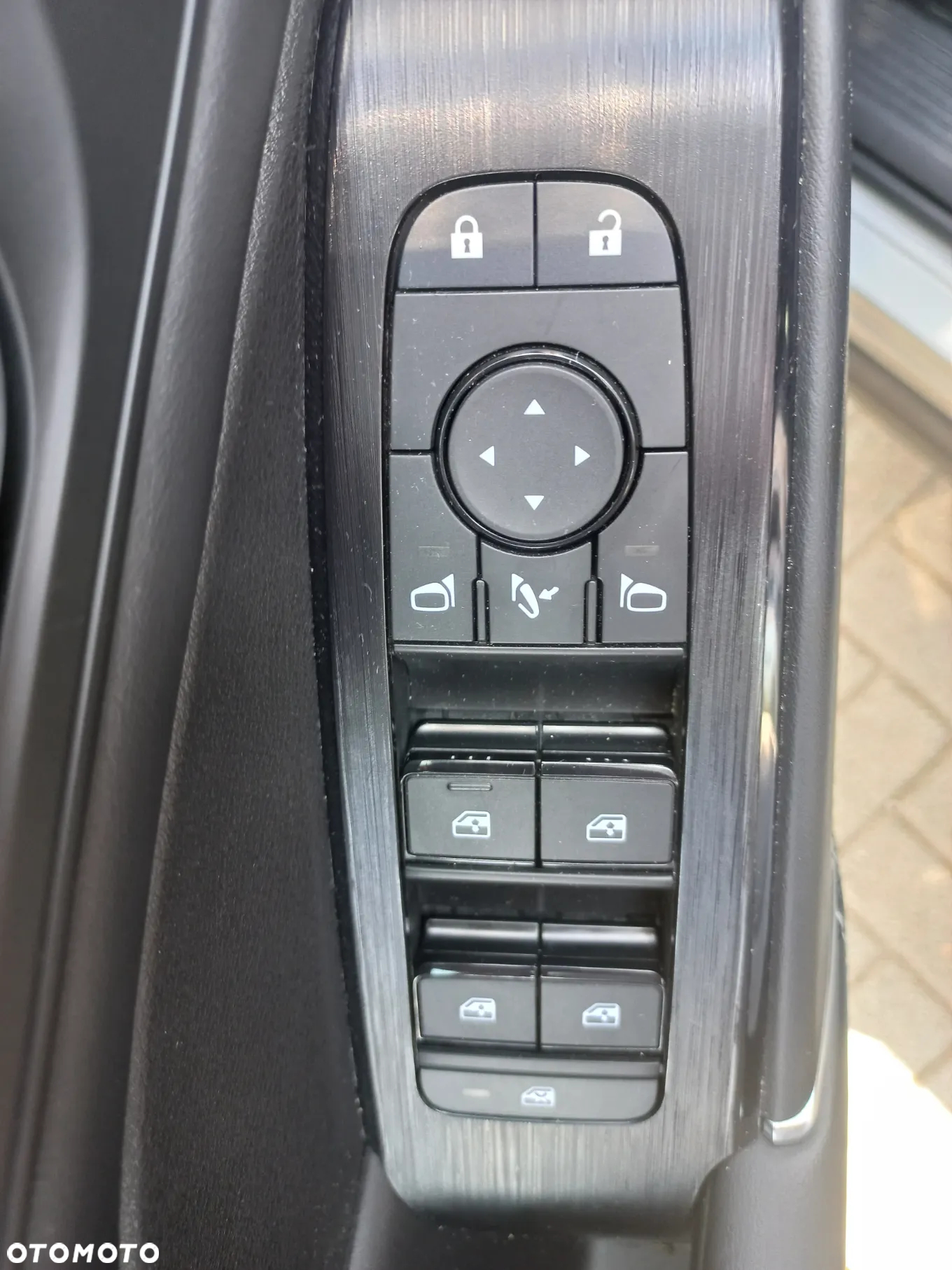 Nissan Qashqai 1.3 DIG-T mHEV N-Connecta - 14
