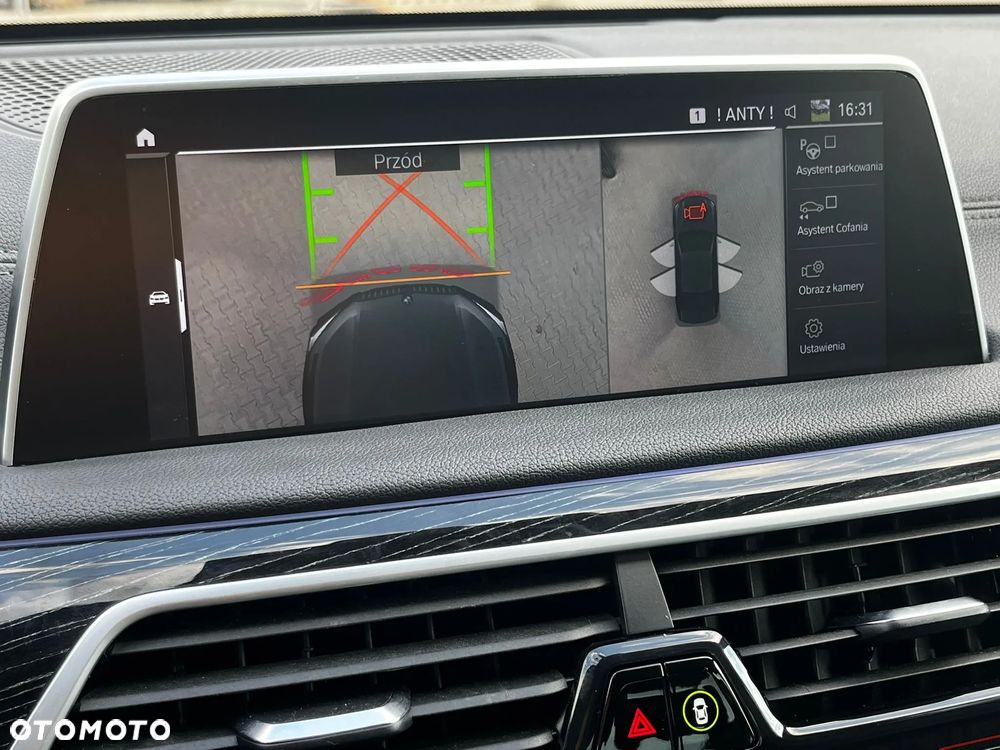 BMW Seria 7 730d xDrive mHEV - 25