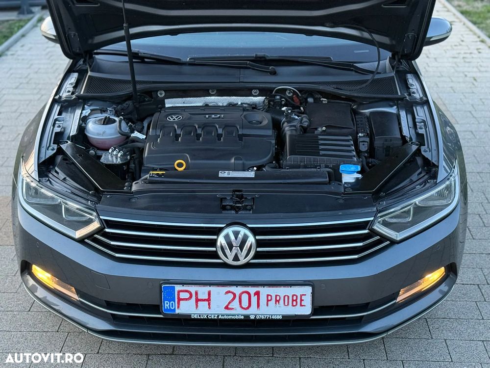 Volkswagen Passat 2.0 TDI DSG (BlueMotion Technology) Highline - 24