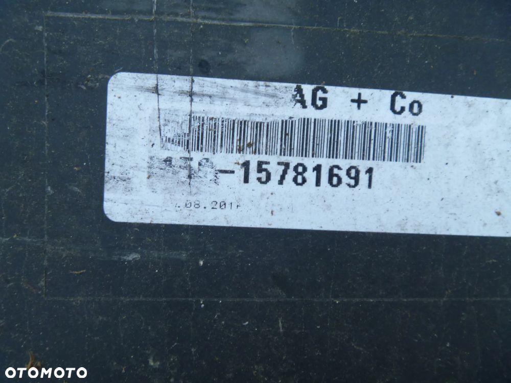 BMW 5 F10 10-13 SEDAN ZDERZAK TYL TYLNY 15857711 - 5