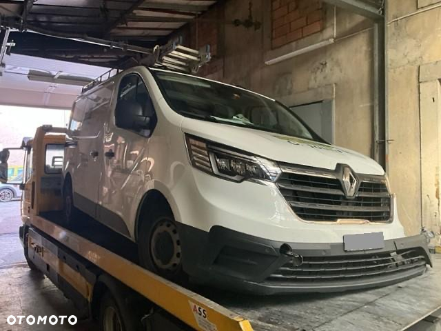 Renault Trafic - 2