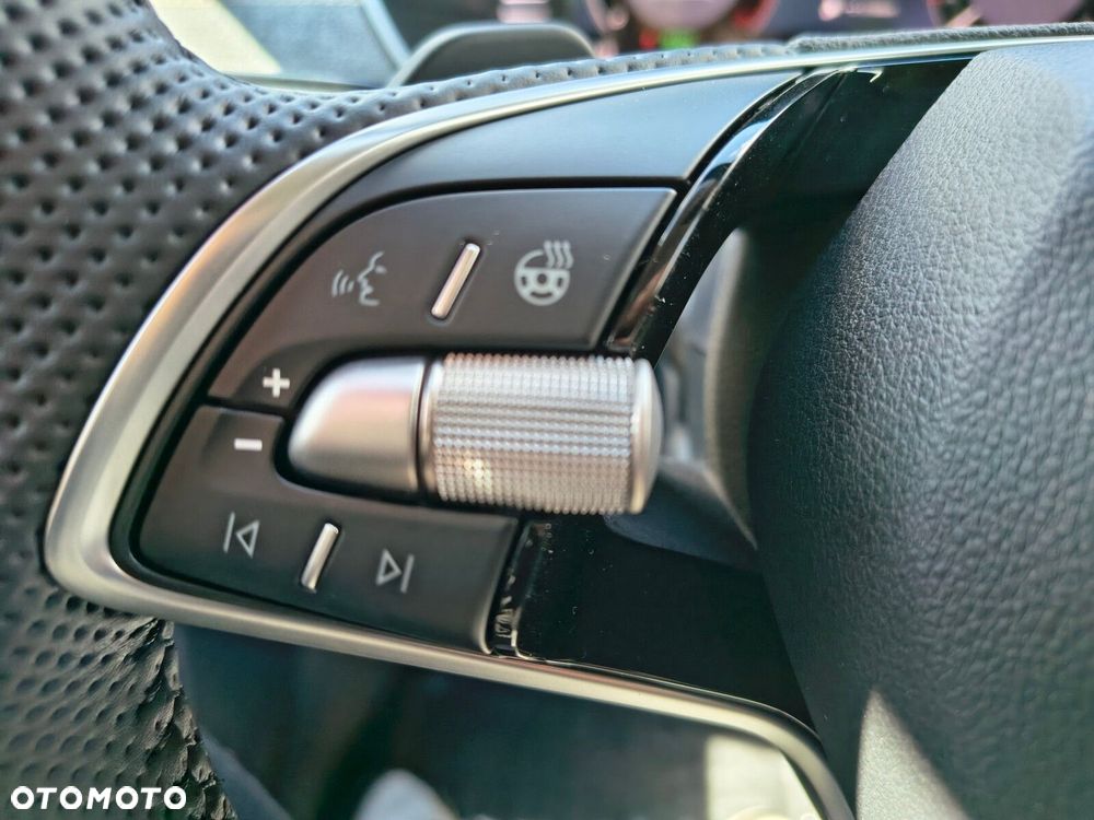 Skoda Octavia 1.5 TSI mHEV Drive Selection DSG - 23